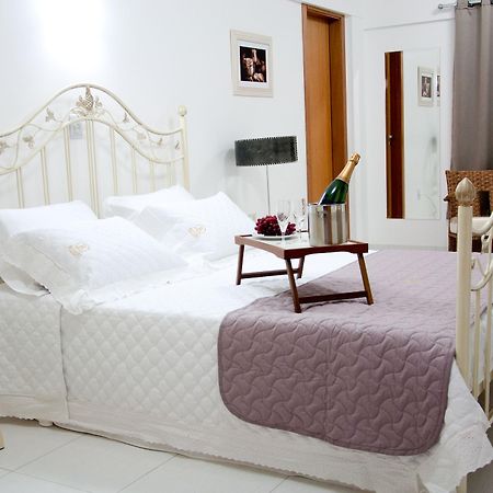 Hotel Roari Κουιαμπά Εξωτερικό φωτογραφία
