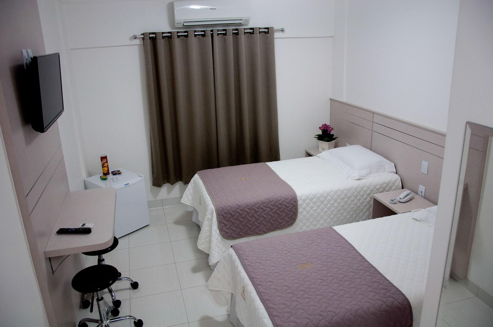 Hotel Roari Κουιαμπά Εξωτερικό φωτογραφία