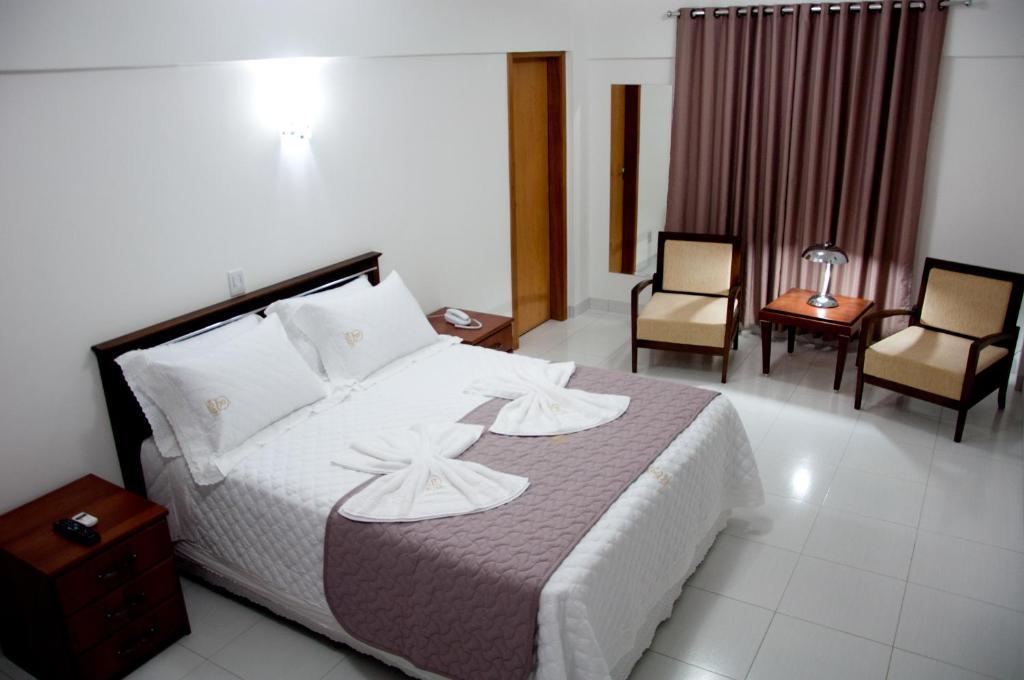 Hotel Roari Κουιαμπά Δωμάτιο φωτογραφία
